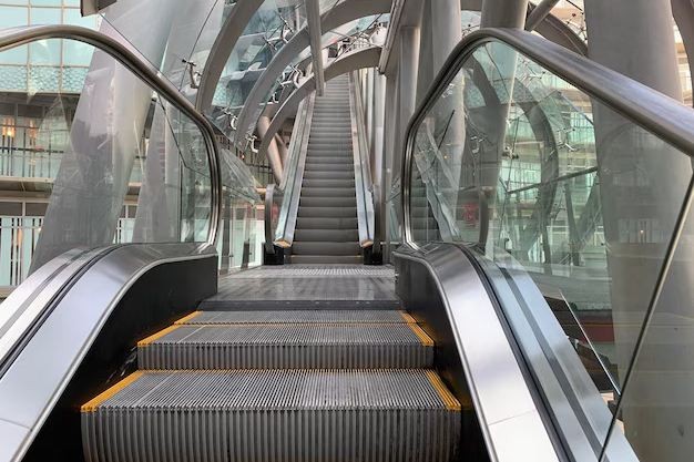 Modernización de escaleras mecánicas: una inversión en eficiencia